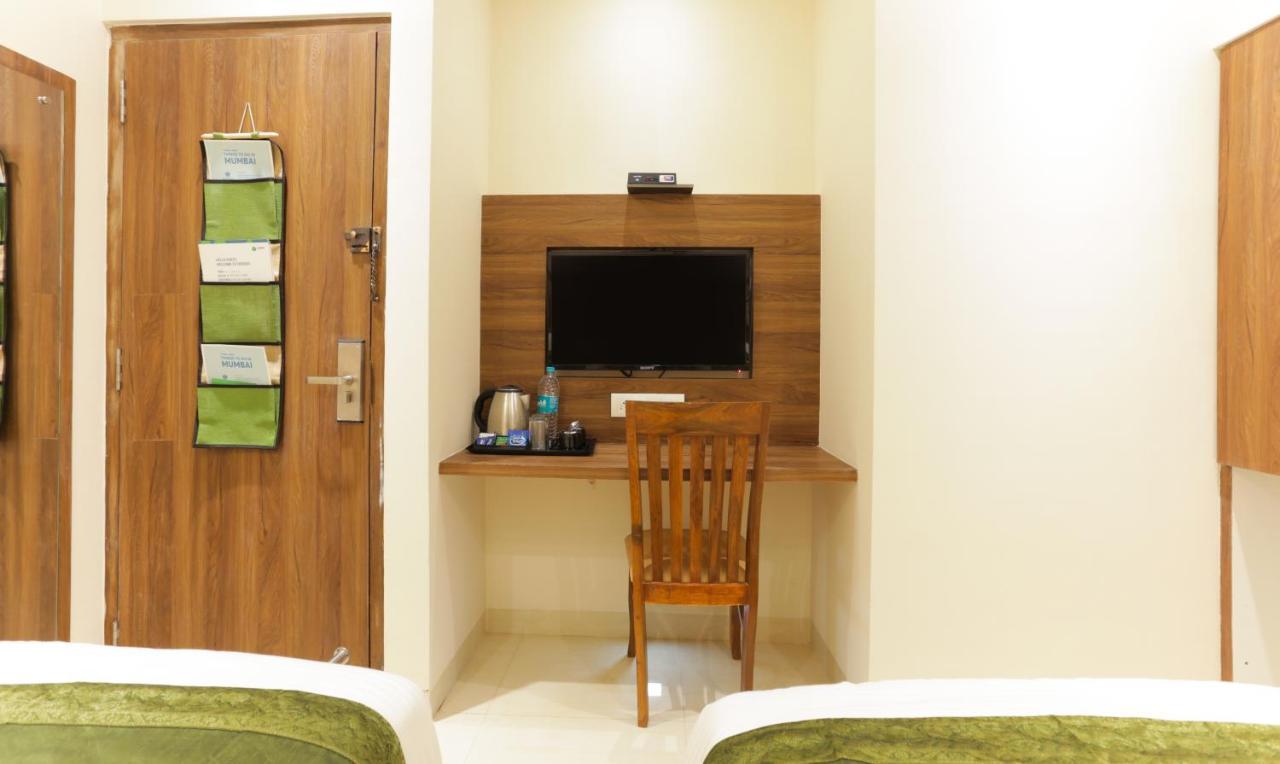Hotel Amber Palace Mumbai Central ภายนอก รูปภาพ