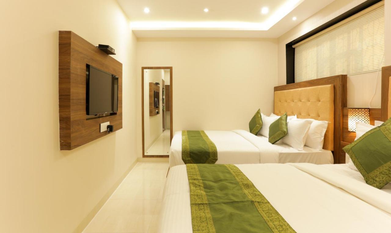 Hotel Amber Palace Mumbai Central ภายนอก รูปภาพ